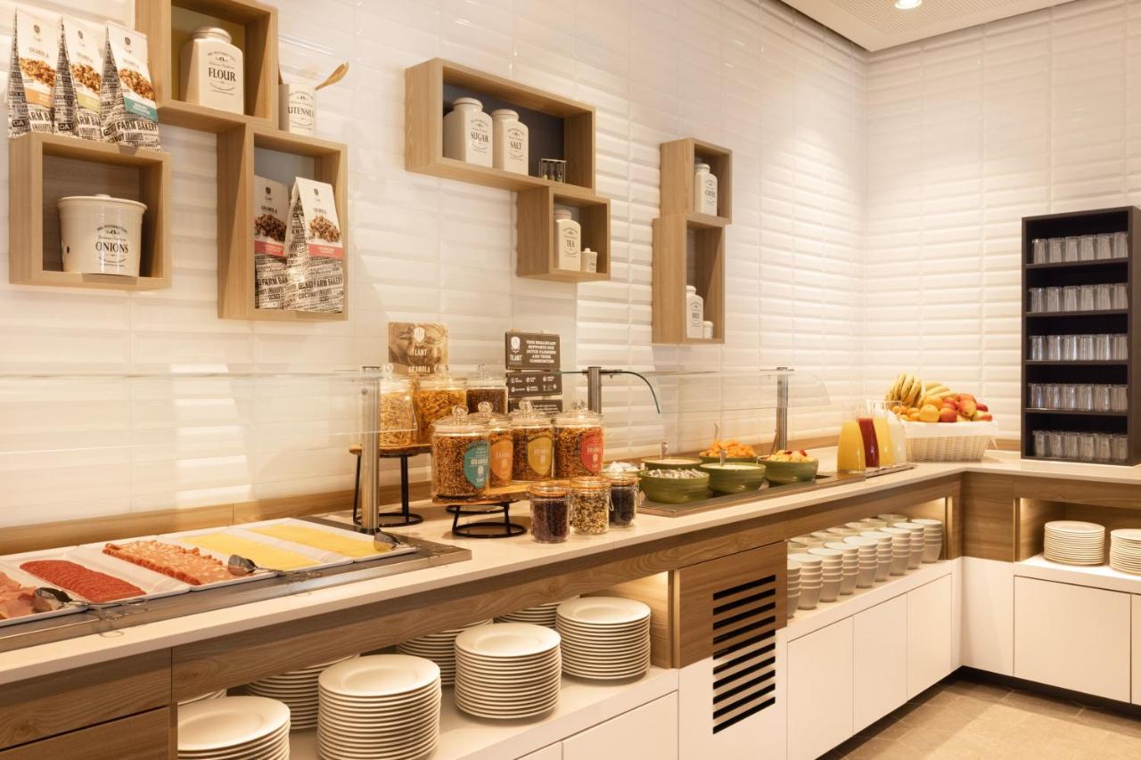Holiday Inn - Eindhoven Airport By Ihg Exteriör bild