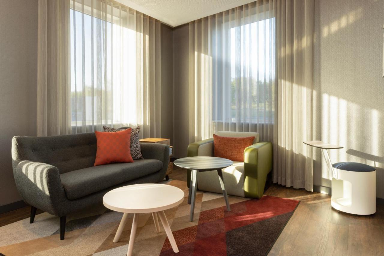 Holiday Inn - Eindhoven Airport By Ihg Exteriör bild