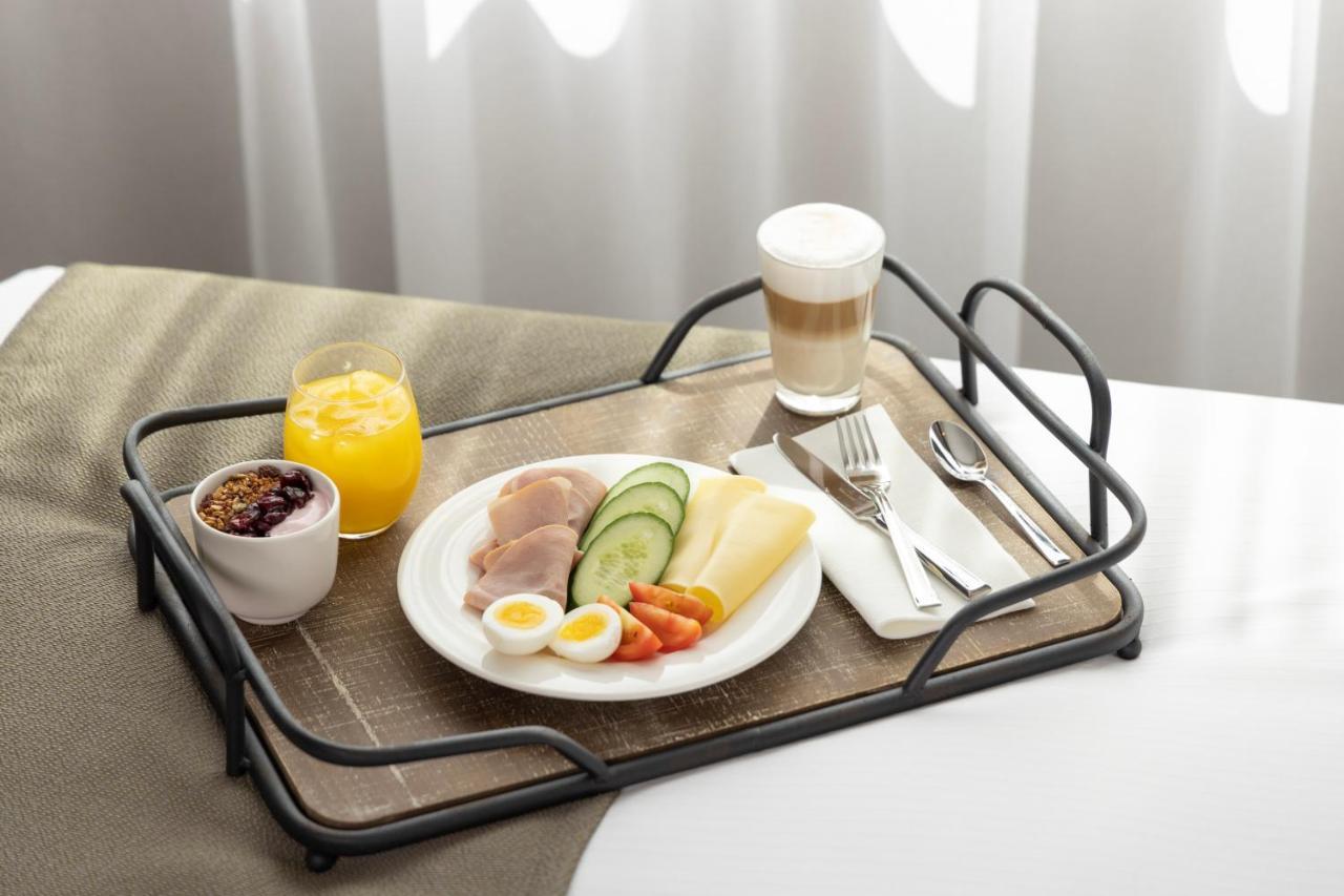 Holiday Inn - Eindhoven Airport By Ihg Exteriör bild
