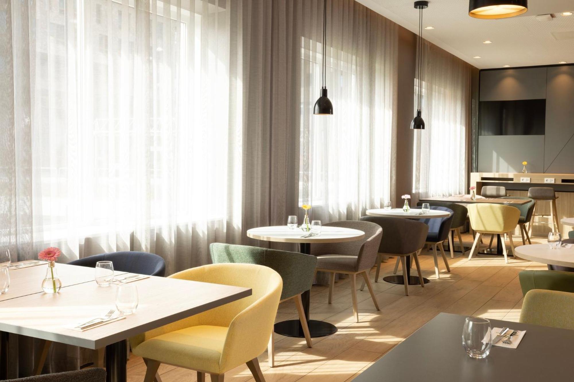Holiday Inn - Eindhoven Airport By Ihg Exteriör bild